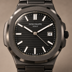 ONYX pack black watch front view